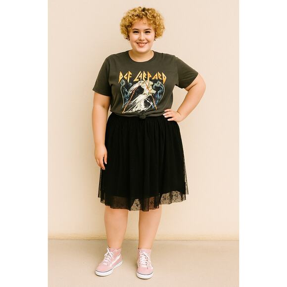 Torrid Black Midi full skirt 1x plus size knee length emo whimsigoth feminine - Picture 1 of 8